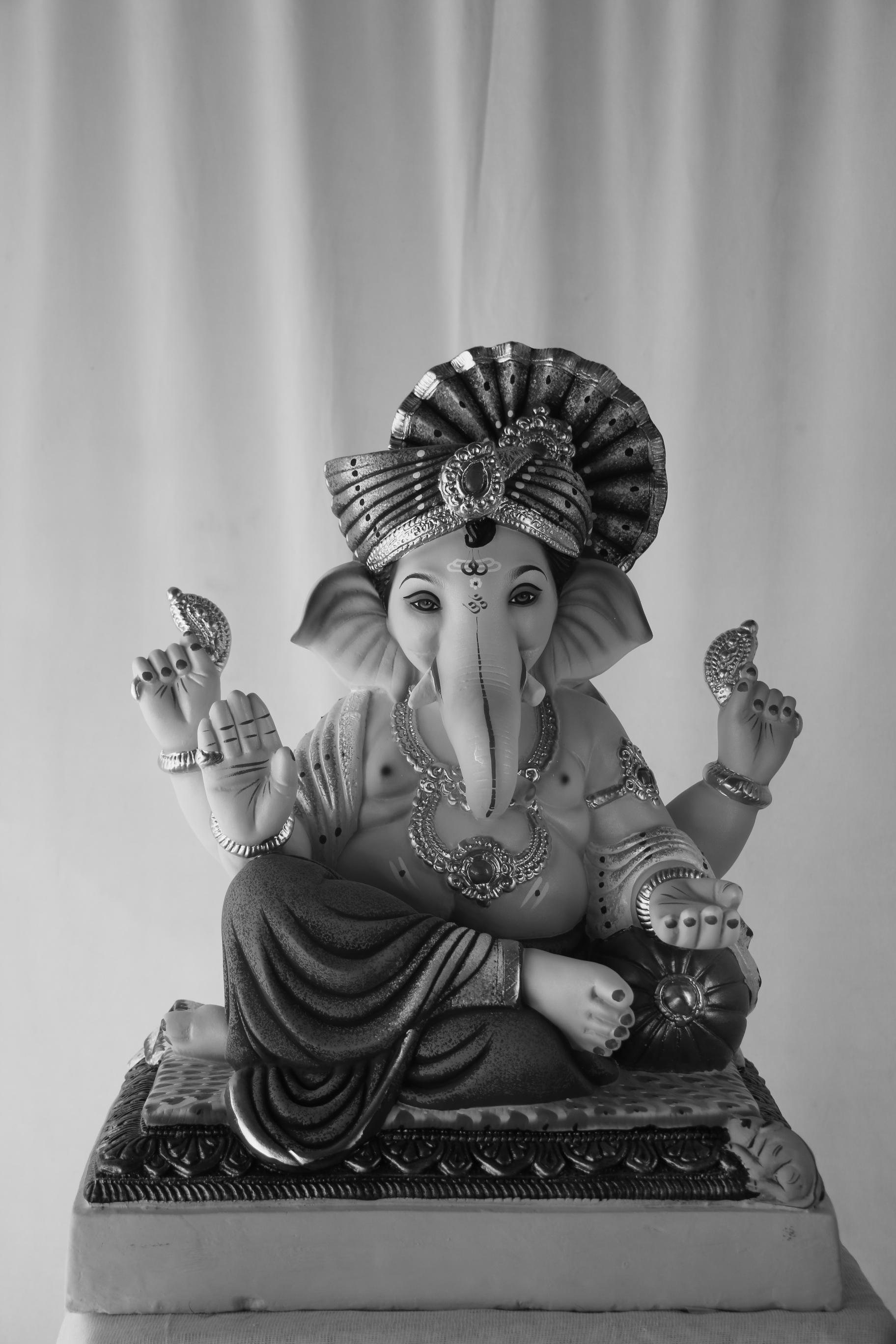 Feta Shivrekar Ganpati | POP Ganpati | 20 Inches Height | MSKK-0016-POP-20-FETAS-PSKK-DNOA