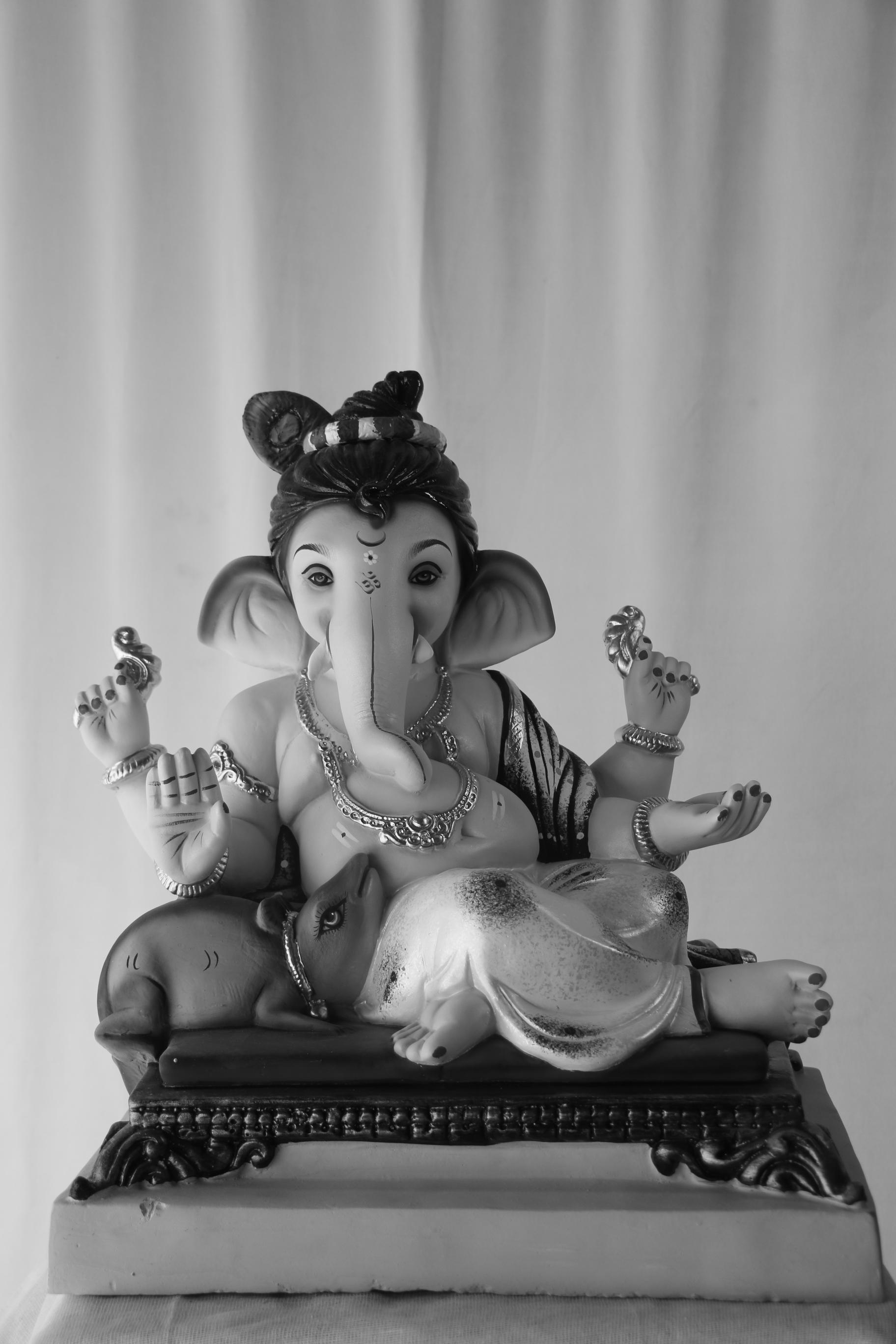 Shinde Baal Ganesh Ganpati | POP Ganpati | 19 Inches Height | MSKK-0020-POP-19-SHIND-PSKK-DNOA