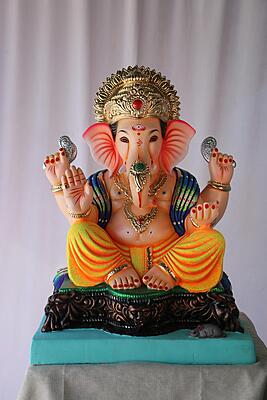 Madhyam Mhaisuri Ganpati | POP Ganpati | 20 Inches Height | MSKK-0034-POP-20-MADHY-PSKK-DNOA