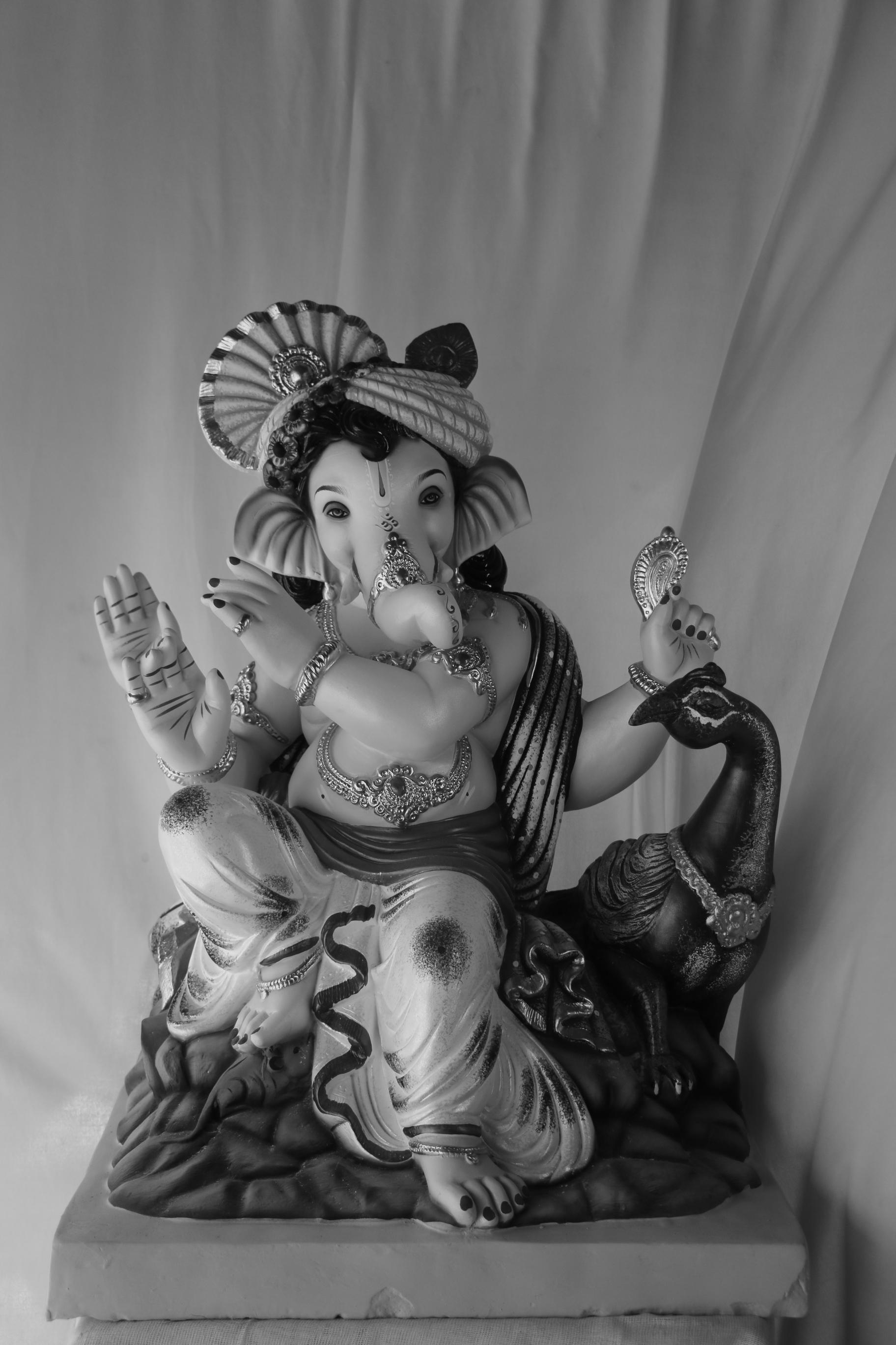Kanha Ganpati | POP Ganpati | 25 Inches Height | MSKK-0045-POP-25-KANHA-PSKK-DNOA