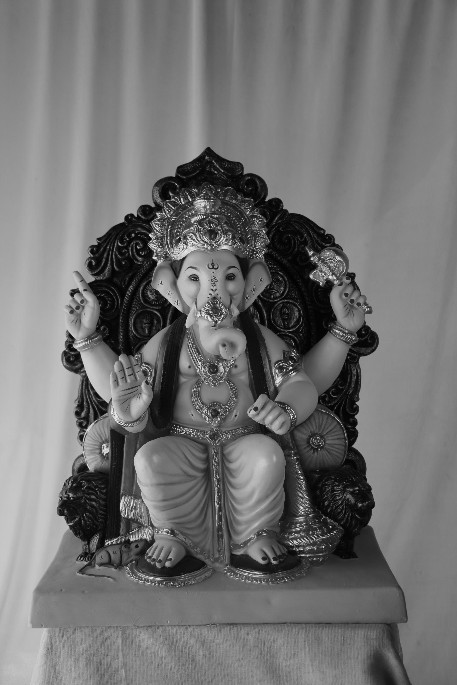laalbaugcha Raja Ganpati | POP Ganpati | 24 Inches Height | MSKK-0064-POP-24-LAALB-PSKK-DNOA