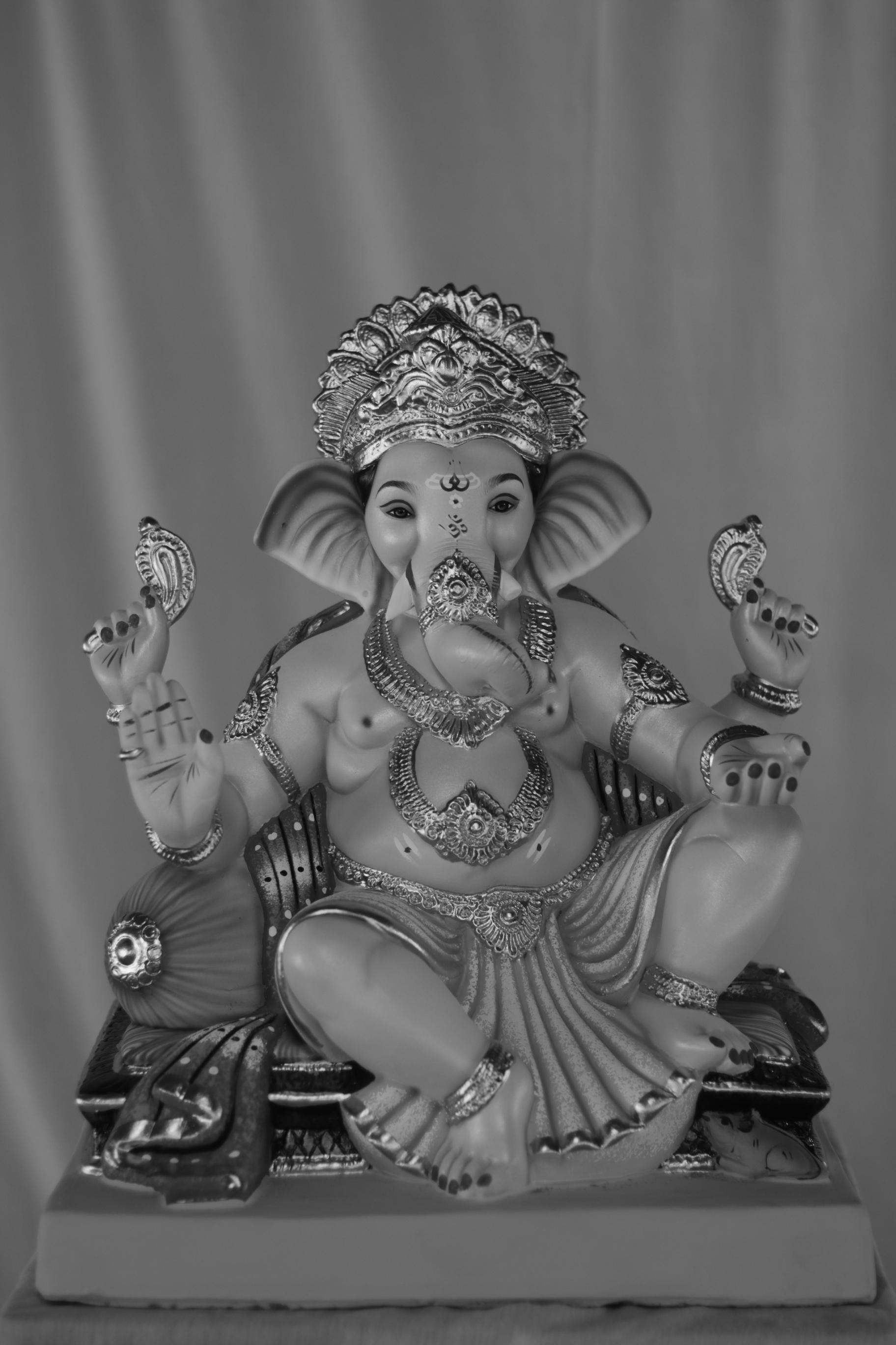 Padmaasan Ganpati | Eco Friendly Shadu Mati Ganpati | 18 Inches Height | MSKK-0038-SHA-18-PADMA-PSKK-DNOA-VXX