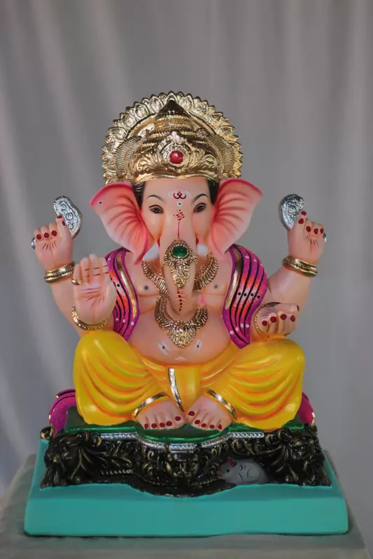Madhyam Mhaisuri Ganpati | Shadu Mati Ganpati | 19 Inches Height | MSKK-0044-SHA-19-MADHY-PSKK-DNOA