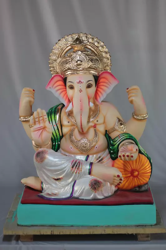 Shivrekar Ganpati | Shadu Mati Ganpati | 22 Inches Height | MSKK-0057-SHA-22-SHIVR-PSKK-DNOA