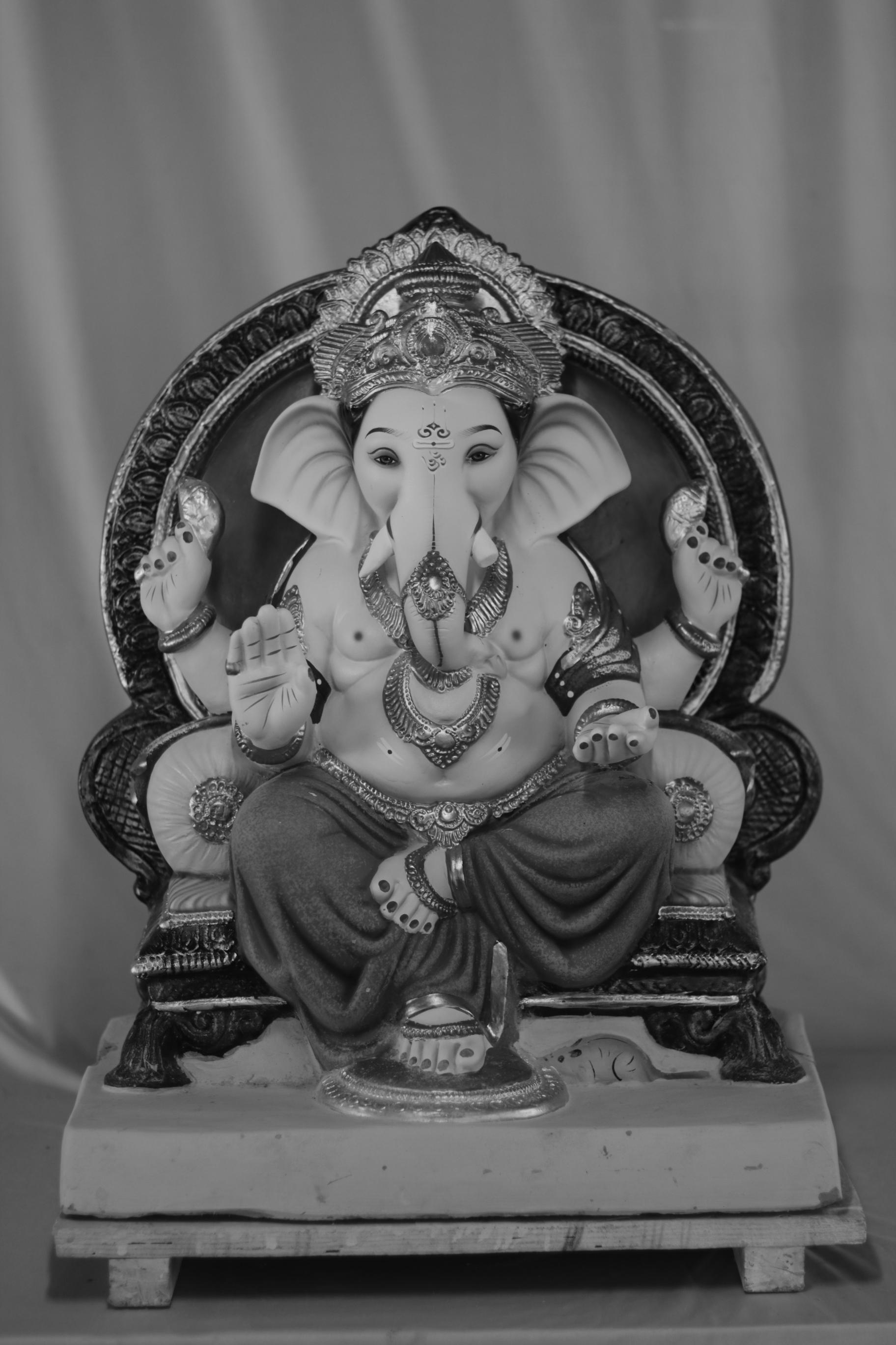German Prabhval Ganpati | Eco Friendly Shadu Mati Ganpati | 22 Inches Height | MSKK-0058-SHA-22-GERMA-PSKK-DNOA-VXX