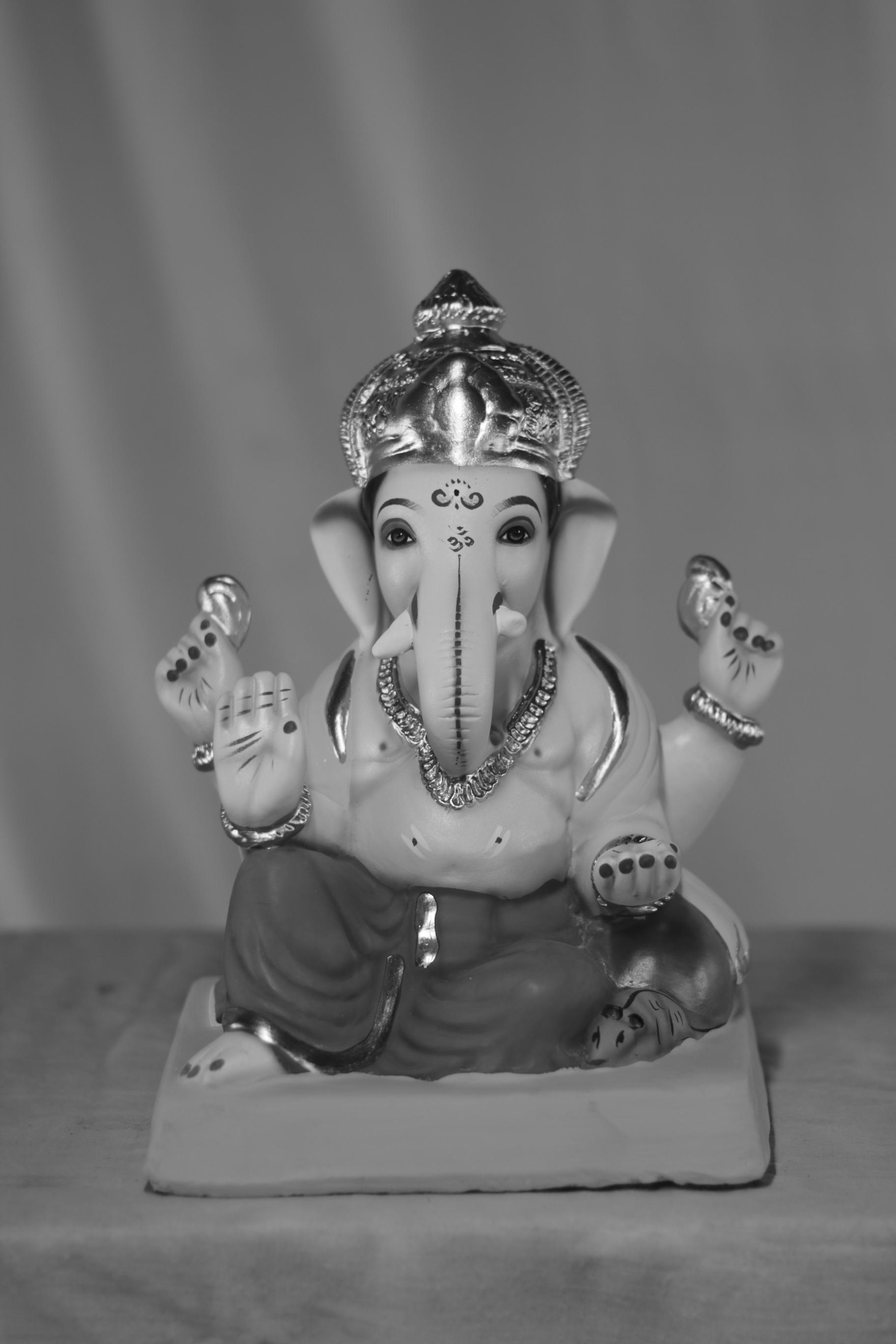 K K Peshwa Ganpati | Eco Friendly Shadu Mati Ganpati | 11 Inches Height | MSKK-0064-SHA-11-KKPES-PSKK-DNOA-VXX