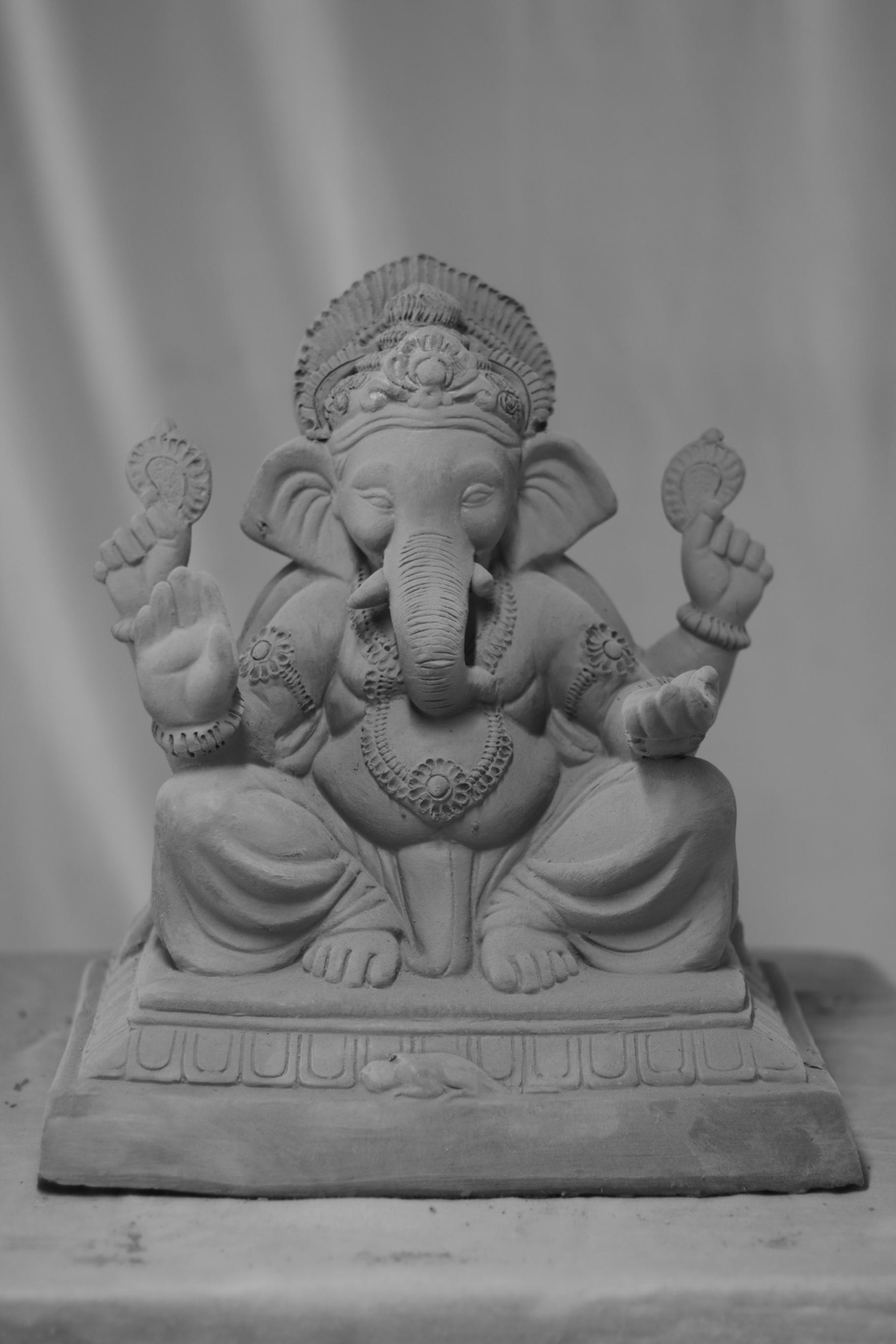 Juna Mhaisuri Ganpati | Eco Friendly Shadu Mati Ganpati | 12 Inches Height | MSKK-0069-SHA-12-JUNAM-PSKK-DNOA-VXX
