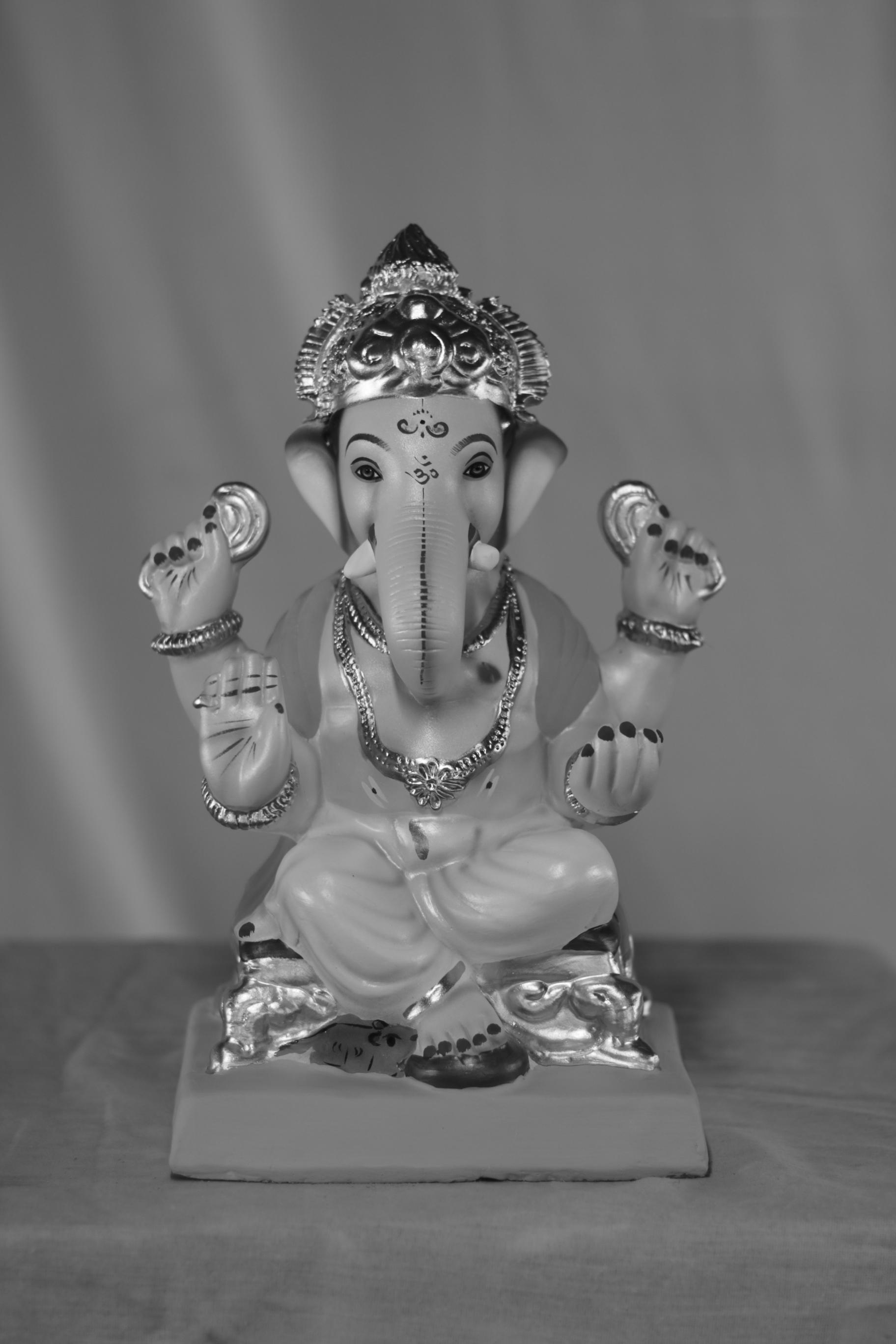 Nakshi Ganpati | Eco Friendly Shadu Mati Ganpati | 12 Inches Height | MSKK-0071-SHA-12-NAKSH-PSKK-DNOA-VXX