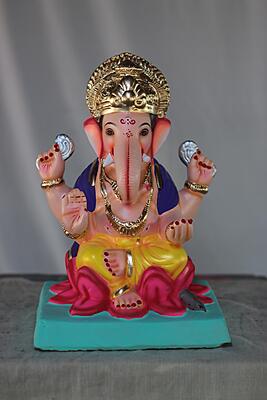 Kamal Ganpati | Shadu Mati Ganpati | 13 Inches Height | MSKK-0072-SHA-13-KAMAL-PSKK-DNOA Kamal Ganpati | Shadu Mati Ganpati | 13 Inches Height | MSKK-0072-SHA-13-KAMAL-PSKK-DNOA