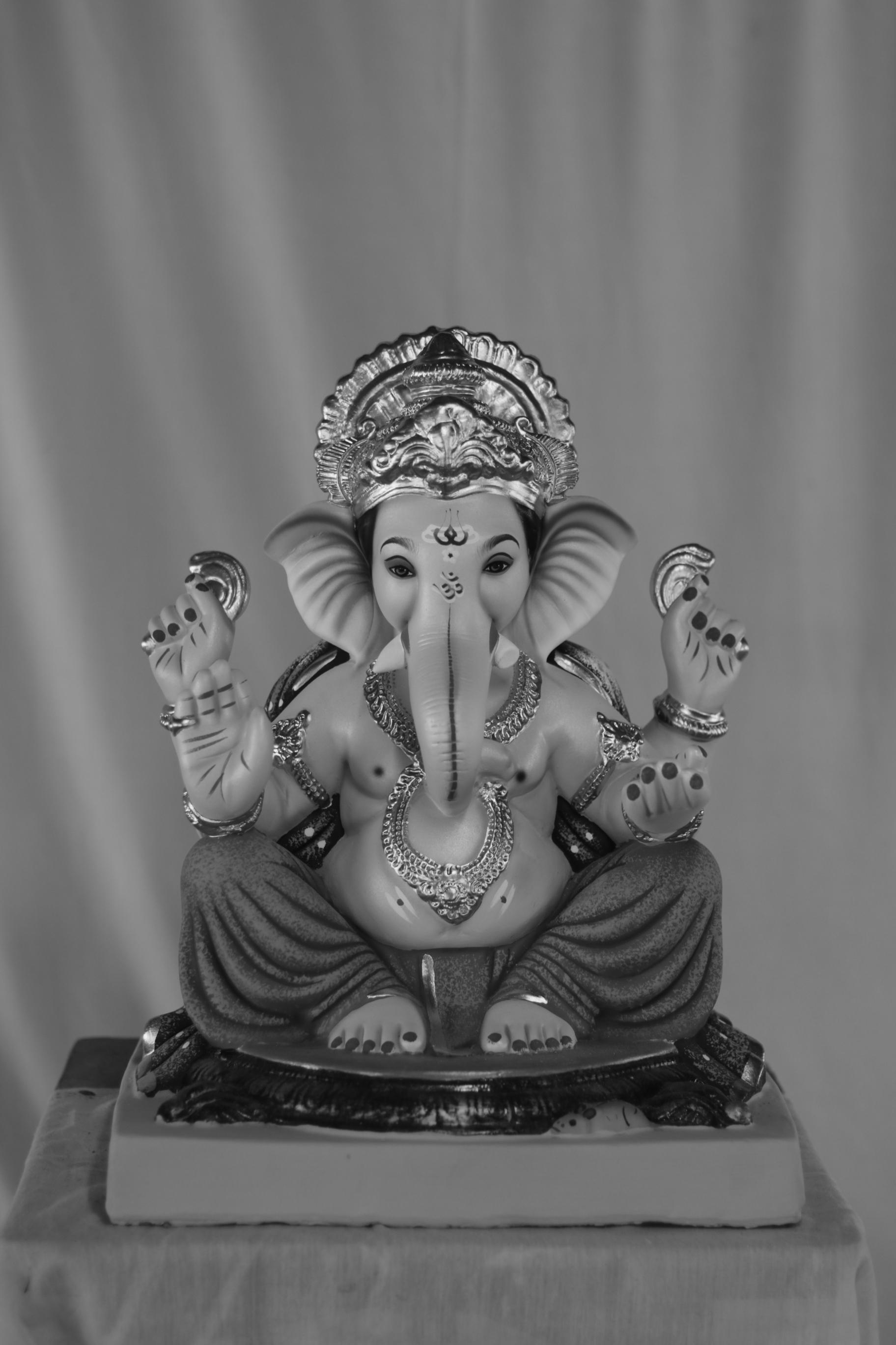 Navin Mhaisuri Ganpati | Eco Friendly Shadu Mati Ganpati | 22 Inches Height | MSKK-0076-SHA-22-NAVIN-PSKK-DNOA-VXX