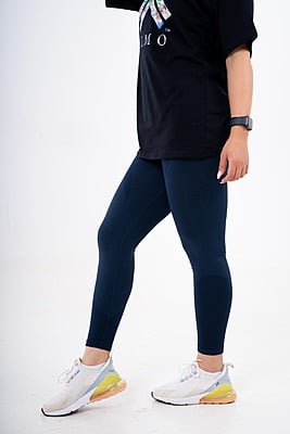 Basic T-Shirt Basic T-Shirt