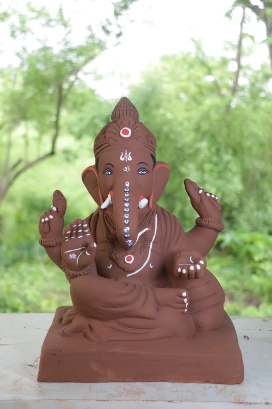 Single Load Shivrekar Ganpati | Red Soil Ganpati | 13 Inches Height | MYMA-0010-RED-13-SINGL-PYMA-DNOA
