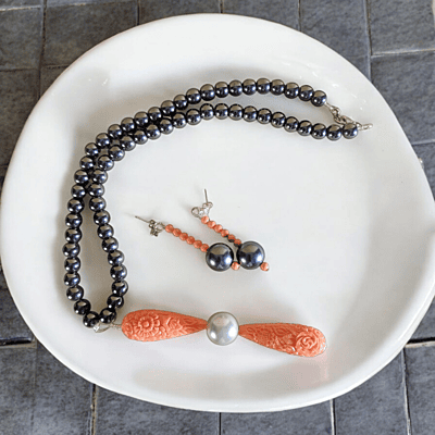 BUSOLA NECKLACE AND EARRINGS