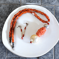 IVIE NECKLACE