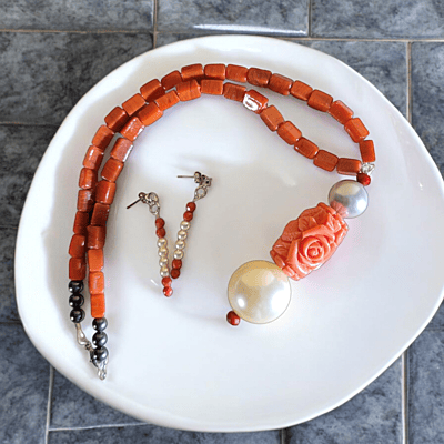 IVIE NECKLACE