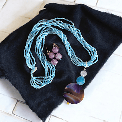 DOYIN NECKLACE AND EARRINGS