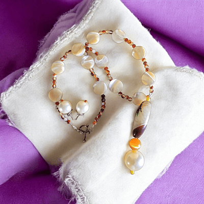 BAMPE NECKLACE