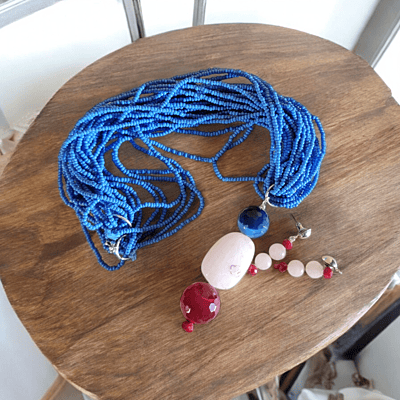 BAMPE NECKLACE RED