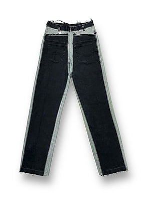 Front Back Panel Jeans in Black