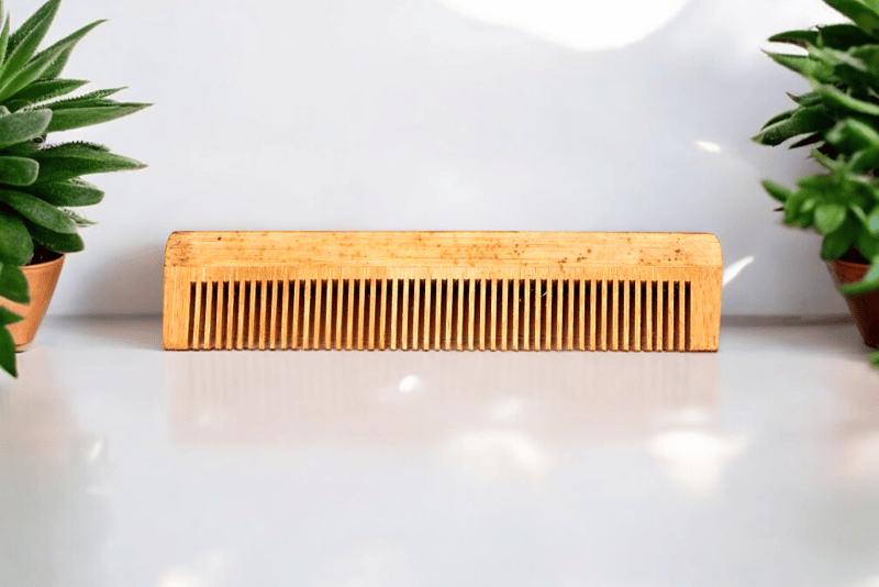 BAMBOO COMB