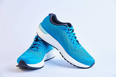 Running Shoes