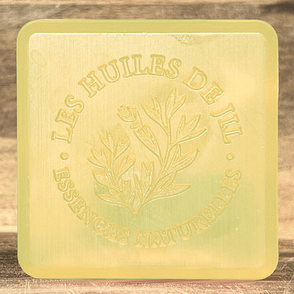 Savon à l'huile essentielle d'Ylang-Ylang Savon à l'huile essentielle d'Ylang-Ylang