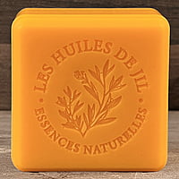 Savon hydratant au Karité et huile essentielle de Mandarine Savon hydratant au Karité et huile essentielle de Mandarine