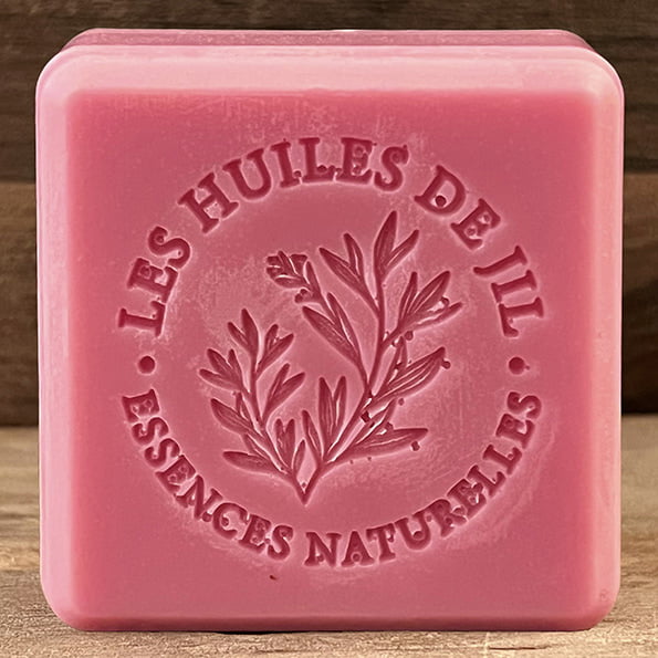 Savon hydratant au Karité et huile essentielle de Pamplemousse Savon hydratant au Karité et huile essentielle de Pamplemousse