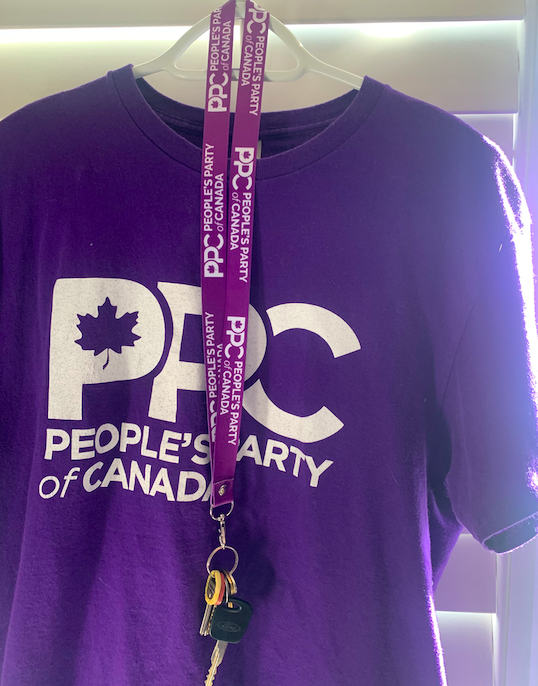 People's Party of Canada Lanyard with Card Holder / Keychain People's Party of Canada Lanyard with Card Holder / Keychain