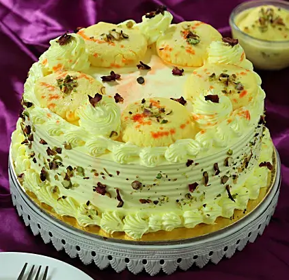 Butterscotch Cake With Rasmalai 1kg Butterscotch Cake With Rasmalai 1kg