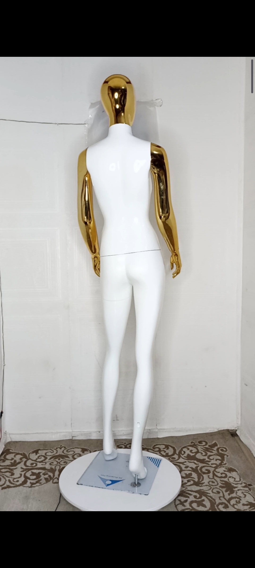 Tall Female Mannequin-2 tones Colour-Full Fibreglass Size 8 Tall Female Mannequin-2 tones Colour-Full Fibreglass Size 8
