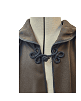 Brown Cape w/Capelet