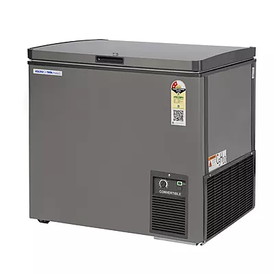 A person easily moving the Voltas deep freezer using its built-in rollers. A person easily moving the Voltas deep freezer using its built-in rollers.