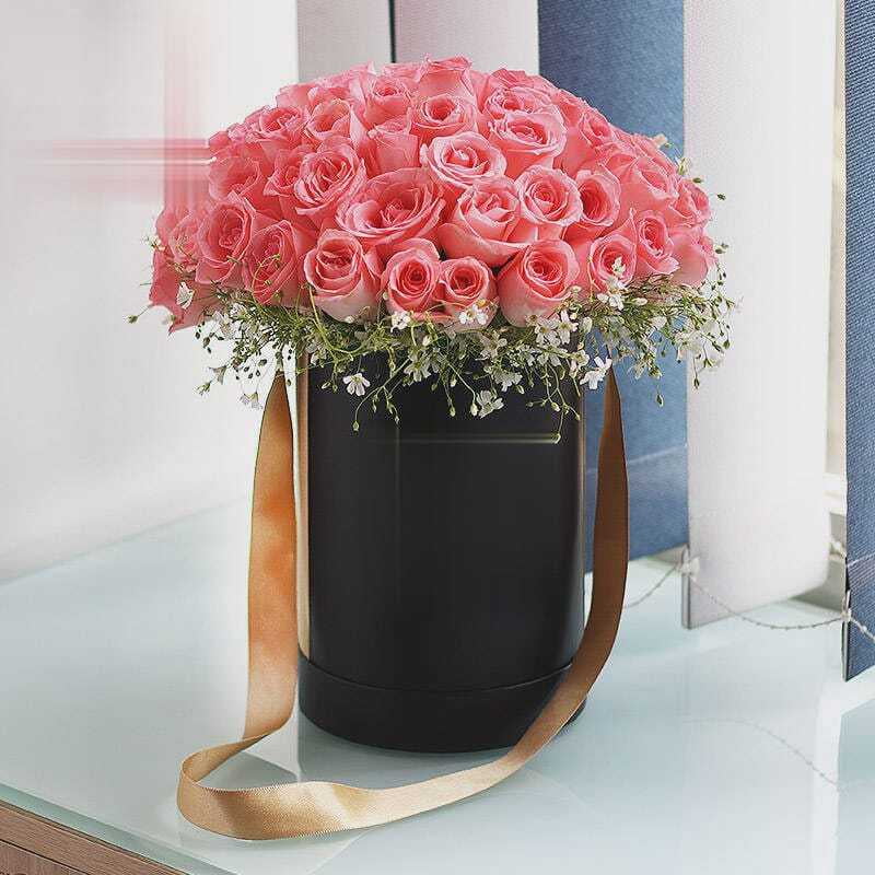 Pink Roses in Box Pink Roses in Box