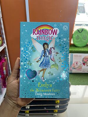 Rainbow Magic: Evelyn the Mermicorn Fairy by Daisy Meadows