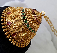 Andal Kondai - Goddes Lakshmi in Matte Antique Finish & Real Kempstones Ethnic Hair Accessory