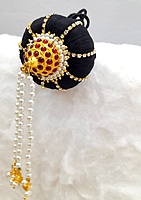 Andal Kondai โ Full Red Kempstones with Decorative Hair Ring | Ethnic Hair Accessory for Bridal, Bharatanatyam & Goddess Decoration Andal Kondai โ Full Red Kempstones with Decorative Hair Ring | Ethnic Hair Accessory for Bridal, Bharatanatyam & Goddess Decoration