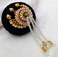 Andal Kondai - Kempstones with Chandran Pattern Hair Accessory - Bridal/Bharathanatyam/Goddess Decorations