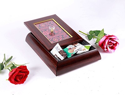 مضيفة حلو خشبية مستطيلة لون بني