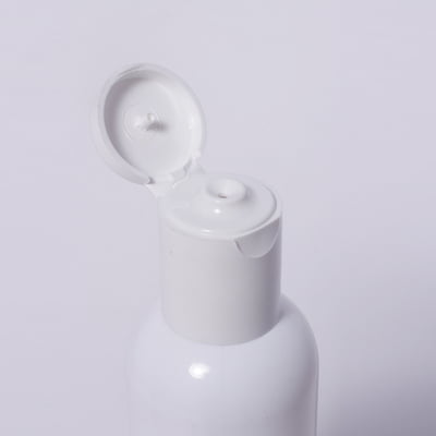 Sara Opaque Underglaze White Sara Opaque Underglaze White