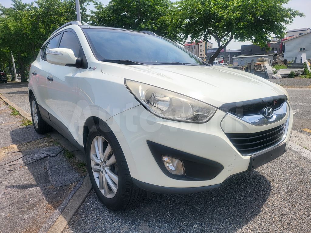 Hyundai Tucson 2010 V144920 ( Techo panoramico ) Hyundai Tucson 2010 V144920 ( Techo panoramico )
