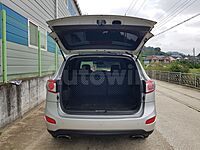 Hyundai Santa Fe 2010 ID: V529111