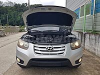 Hyundai Santa Fe 2010 ID: V529111