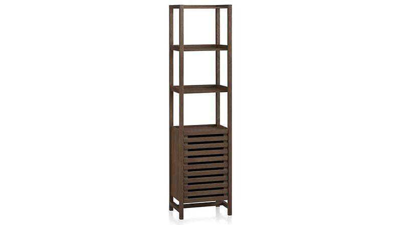 Slated Bookshelf in Solid Wood Slated Bookshelf in Solid Wood