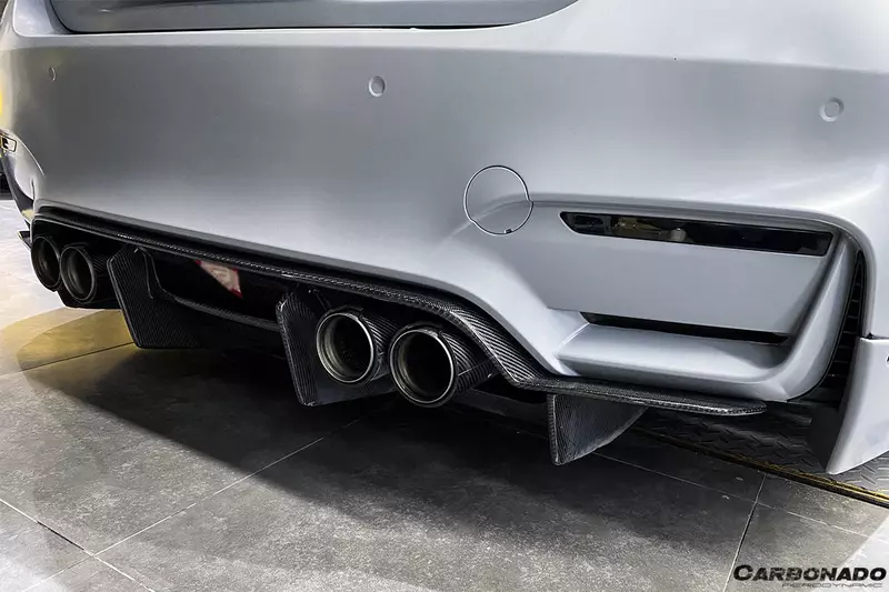 BMW M3 F80 / M4 F82 SM Style Carbon Fiber Rear Diffuser & Lip Kit (2014–2020)