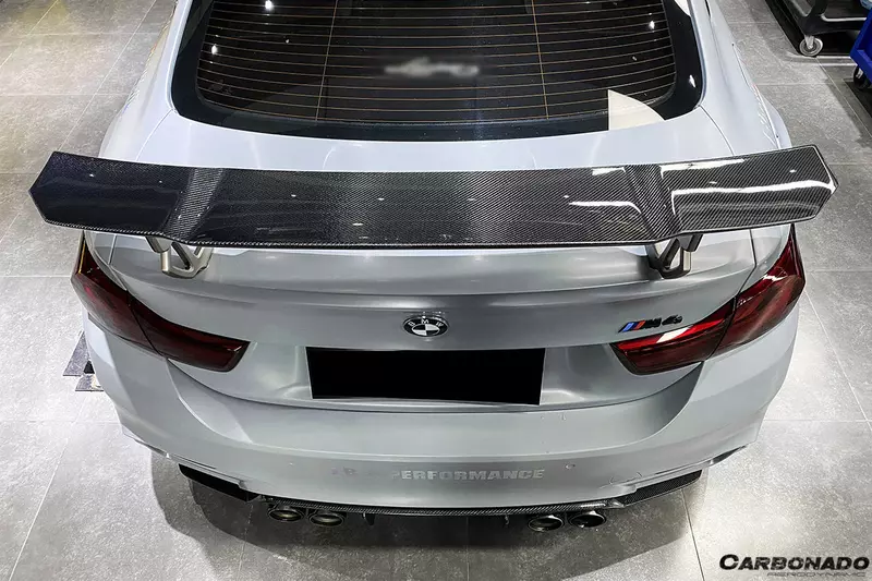 BMW M3 F80 & M4 F82 VRS Style Carbon Fiber Trunk Spoiler (2014–2020) BMW M3 F80 & M4 F82 VRS Style Carbon Fiber Trunk Spoiler (2014–2020)