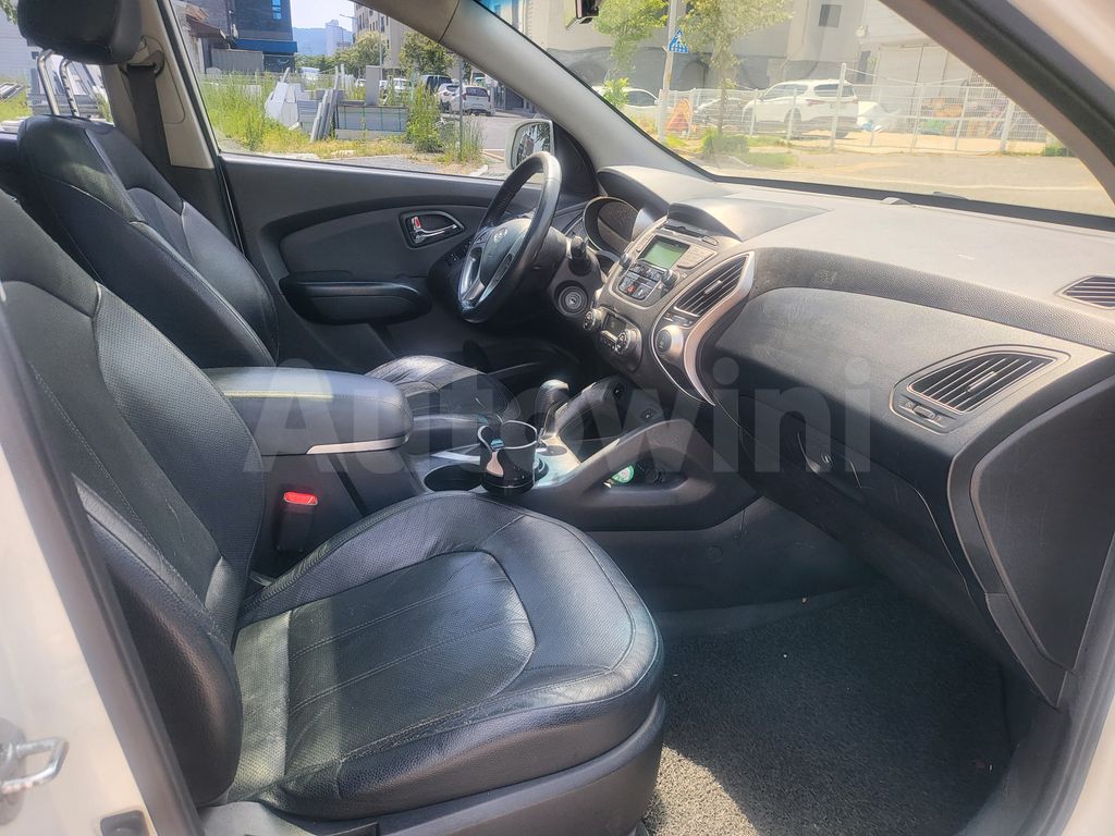 Hyundai Tucson 2010 V144920 ( Techo panoramico ) Hyundai Tucson 2010 V144920 ( Techo panoramico )