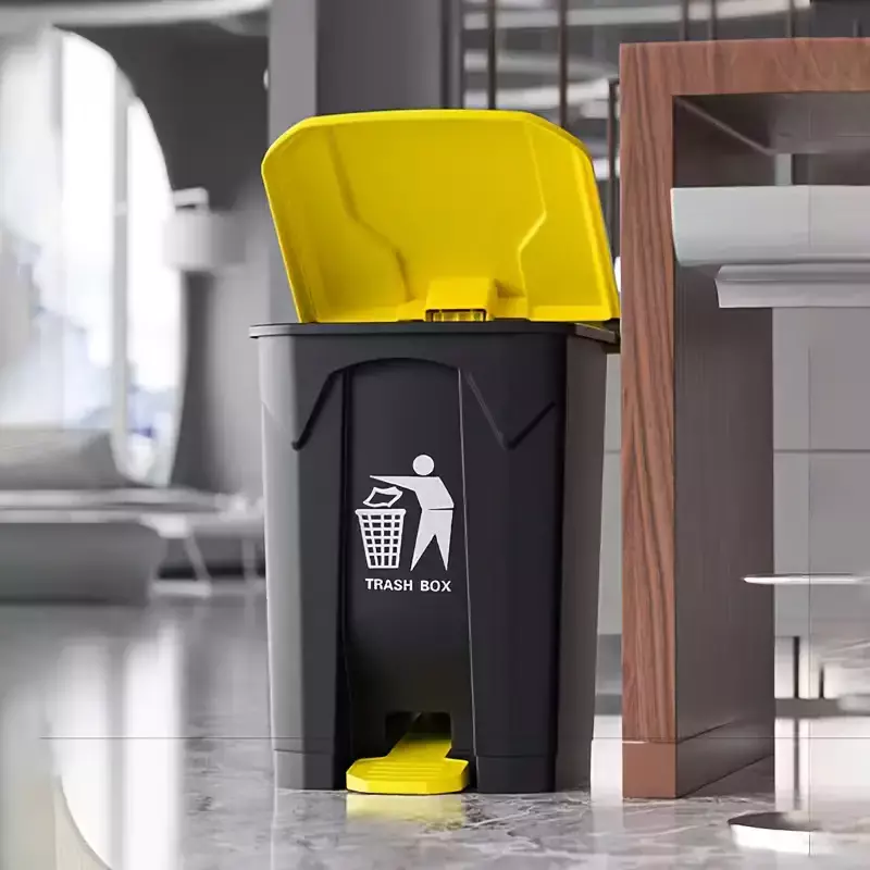 سلة نفايات بلاستيكية بدواسة سلة نفايات بلاستيكية بدواسة