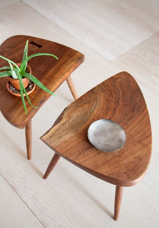 Set of 2 Triangle Wooden Nesting Tables – Modern Solid Wood Side Tables for Living Room Set of 2 Triangle Wooden Nesting Tables – Modern Solid Wood Side Tables for Living Room