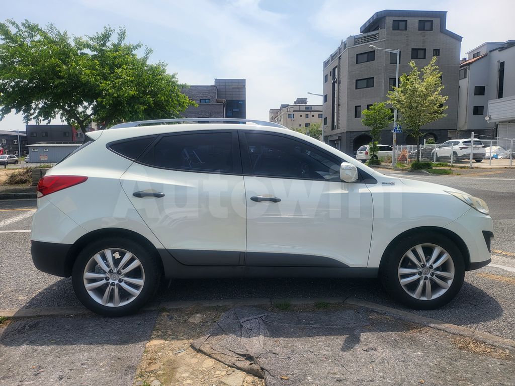 Hyundai Tucson 2010 V144920 ( Techo panoramico ) Hyundai Tucson 2010 V144920 ( Techo panoramico )
